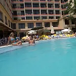 Canifor Hotel 