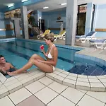 Canifor Hotel 