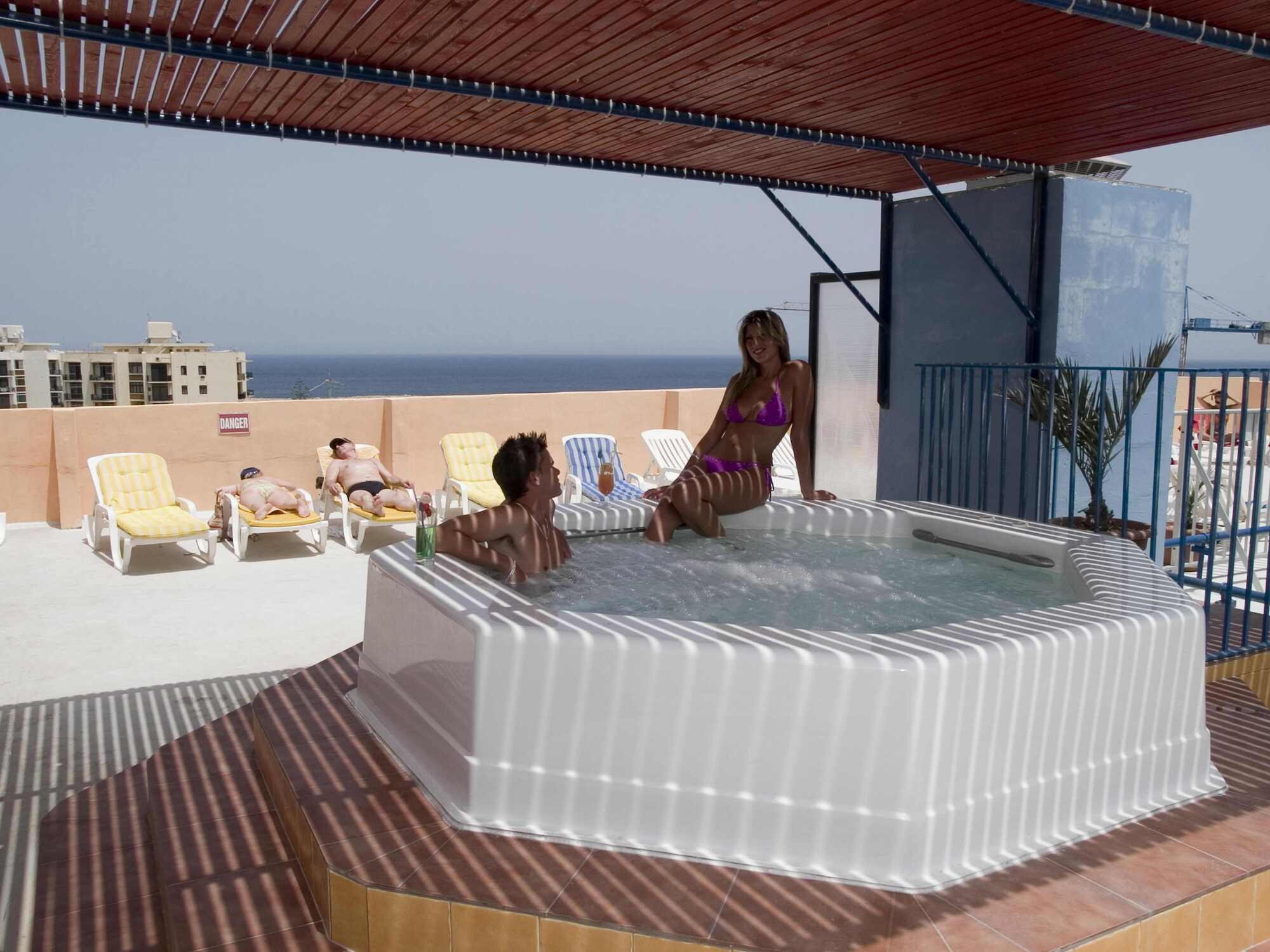 Hotel Canifor Bahía de San Pablo